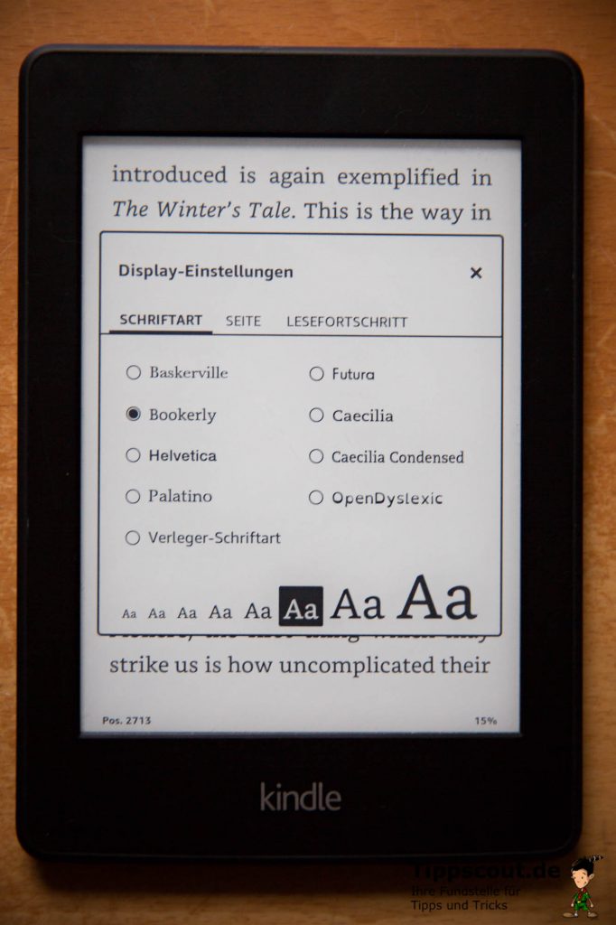Mit wenigen Fingertipps ändern Sie die Schriftgröße Ihres Amazon Kindle. Mit wenigen Fingertipps ändern Sie die Schriftgröße Ihres Amazon Kindle.
