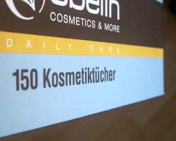 Kosmetiktuchbox mit 150 Tüchern Inhalt - (Foto: Markus Schraudolph) Kosmetiktuchbox mit 150 Tüchern Inhalt - (Foto: Markus Schraudolph)