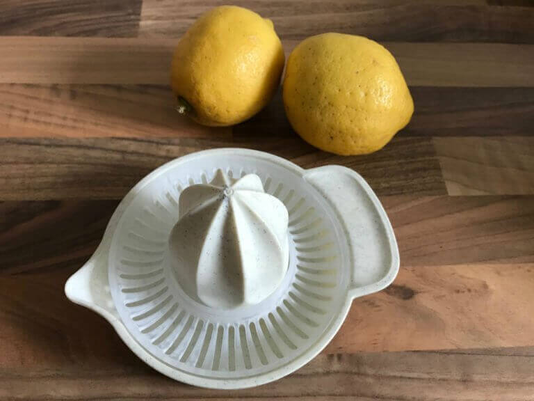 Zitronen richtig auspressen – so geht&rsquo;s! | Tippscout.de