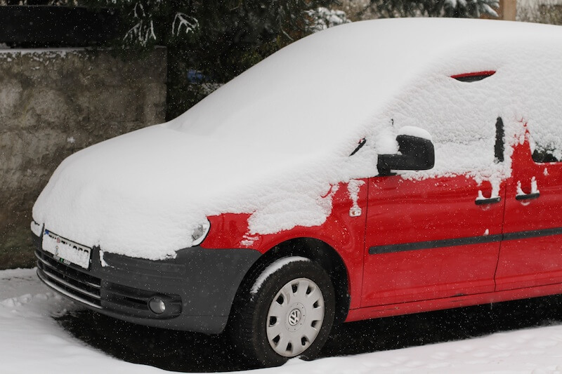 Auto im Winter